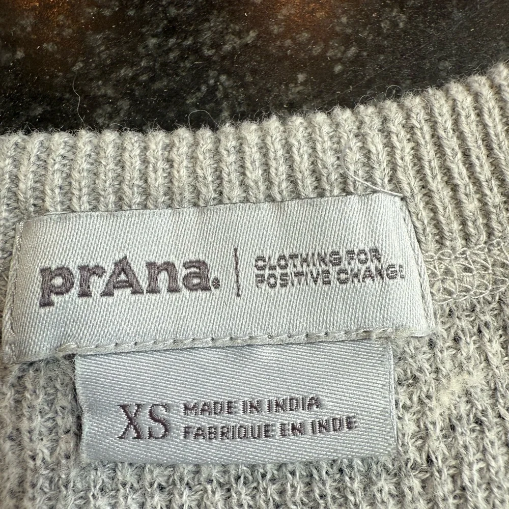 Prana XS Light Gray Textured Button Front Long Sleeve Top - Picture 7 of 8